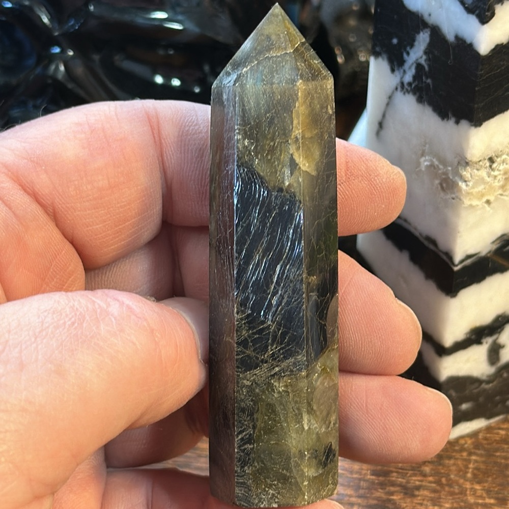 Labradorite Crystal Point! - Picture 3 of 5